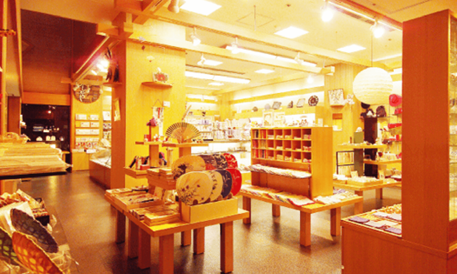 パブリック 売店『錦絵』