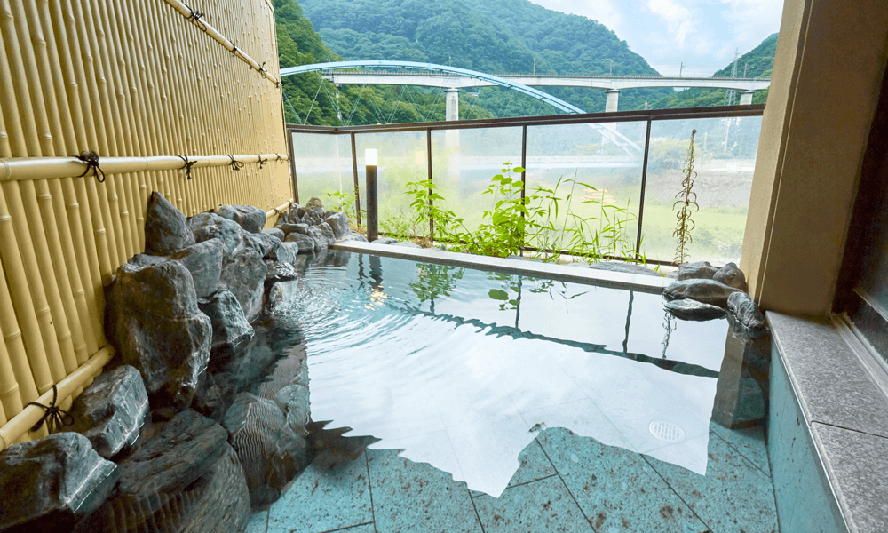 Private bath “Danran”
